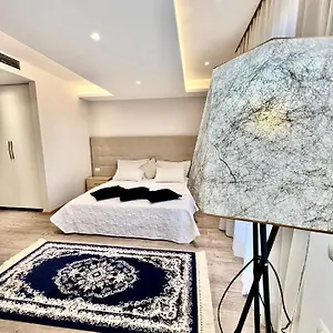 Hotel House Of A&arwen